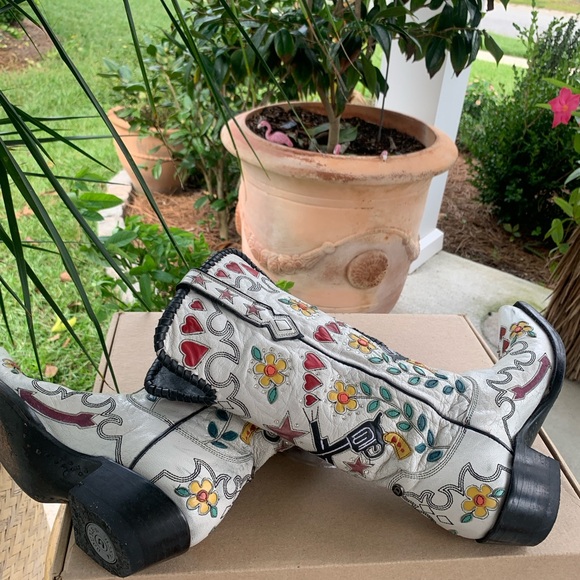 Double D Ranch, Old Gringo Bandit boot. Size 7, white vesuvio (goat) - Picture 4 of 8